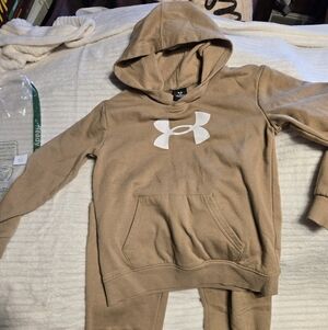 Under Armour Beige Hoodie with White Logo Jogger SET